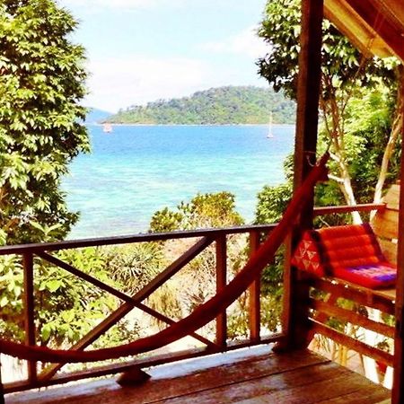 Pitiusas Beach Resort Koh Lipe Exteriör bild