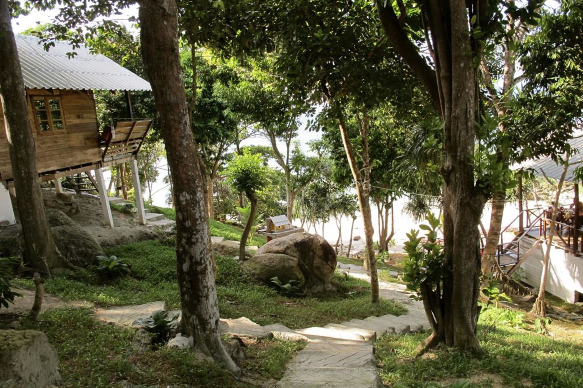 Pitiusas Beach Resort Koh Lipe Exteriör bild